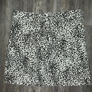 Cheetah mini skirt